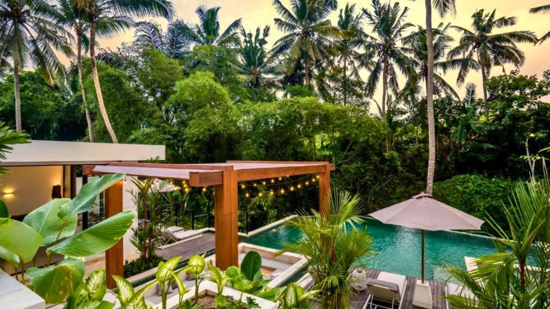 Ojasvini 6 Bedroom Private Pool Villa Zn209 Ubud  Ubud (Bali)